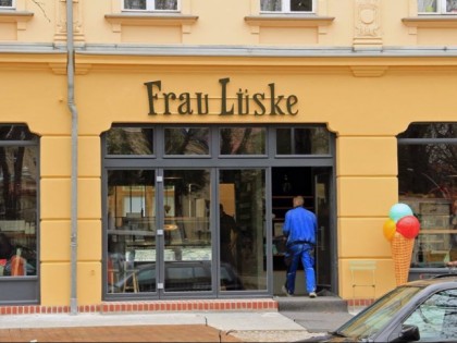 照片: Frau L&amp;uuml;ske